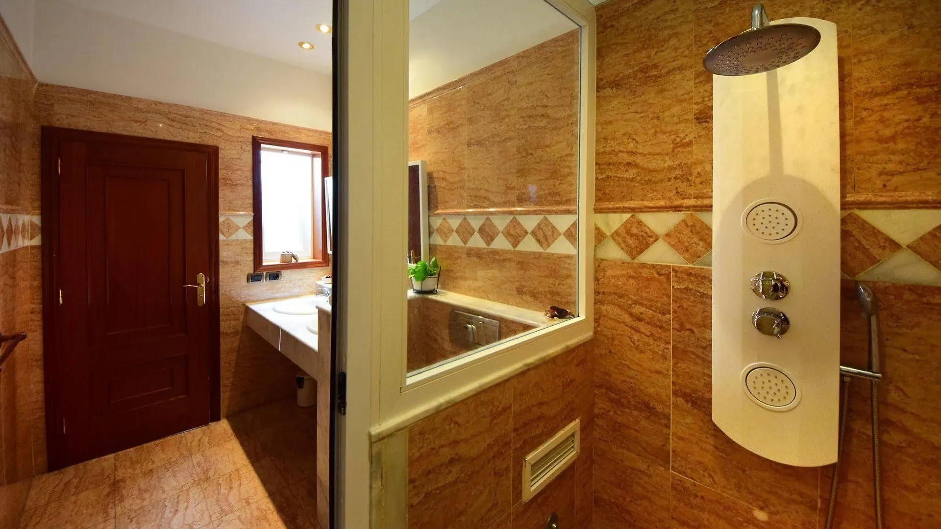 B&B Casa Armonia Santa Cruz de Tenerife Bed & Breakfast